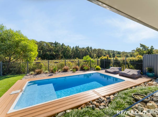 58 Emilia Close, Banksia Beach, Qld 4507