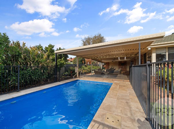 3 Yarrawah Crescent, Bourkelands, NSW 2650