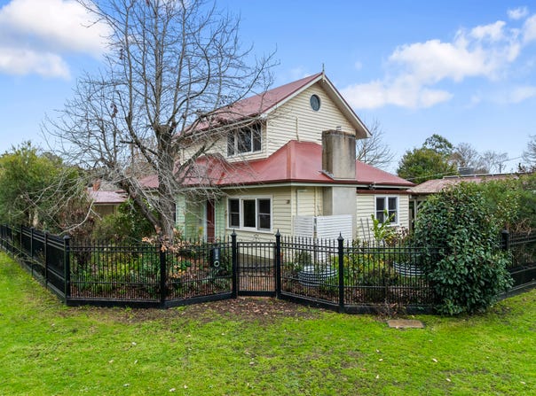 24 South Street, Benalla, Vic 3672