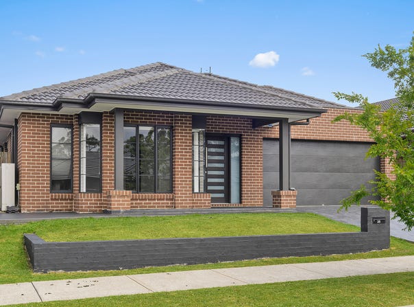 38 Windeyer Street, Renwick, NSW 2575