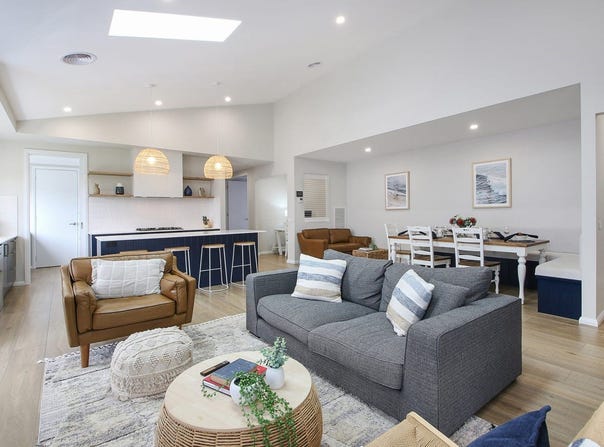 14 Dunnart Court, Thurgoona, NSW 2640