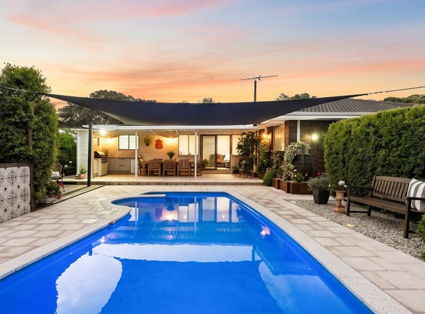 10 Readshaw Road, Duncraig, WA 6023