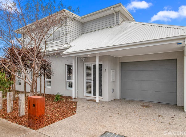 3 Park Parade, Altona, Vic 3018