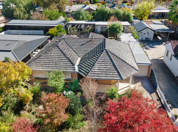 10 Plumpton Road, Kooringal, NSW 2650