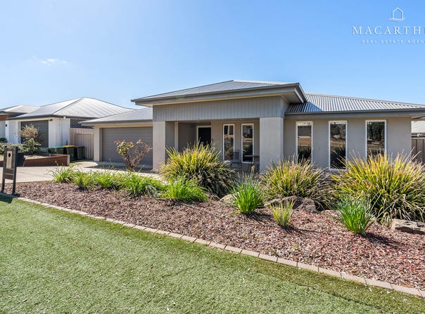 26 Barton Avenue, Lloyd, NSW 2650
