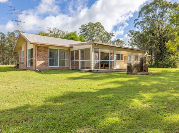 373 Kropp Road, Woodford, Qld 4514