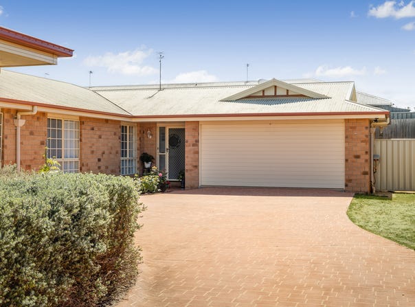 2/87 Wuth Street, Darling Heights, Qld 4350