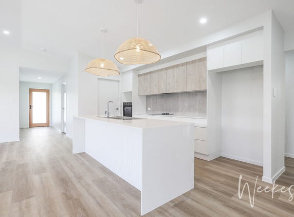 9 Oystercatcher Street, Woodgate, Qld 4660