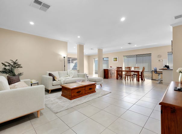 19 Whittaker Turn, Piara Waters, WA 6112