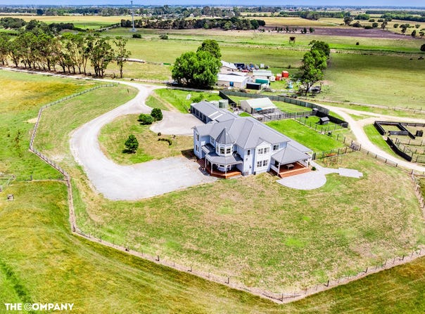 860 Cardinia Rd, Cardinia, Vic 3978