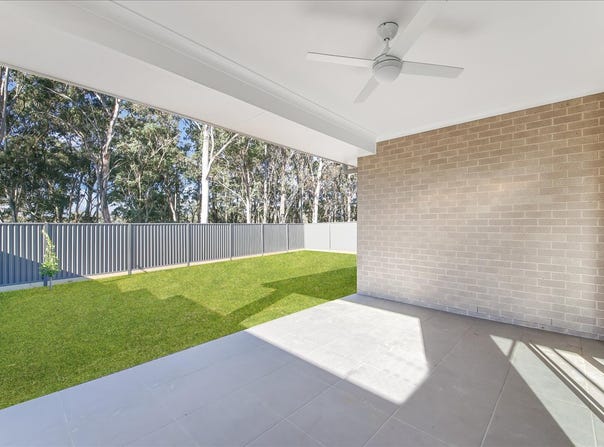 41 Burton Drive, Tahmoor, NSW 2573