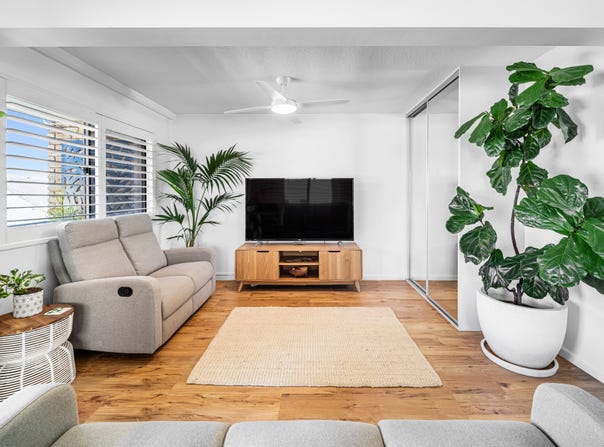 1/87 Buderim Avenue, Mooloolaba, Qld 4557