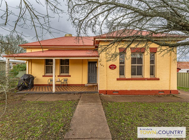 247 Brown Street, Armidale, NSW 2350