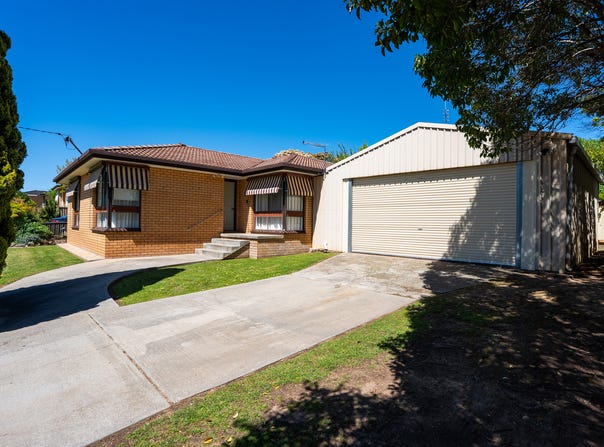 297 Vickers Road, Lavington, NSW 2641