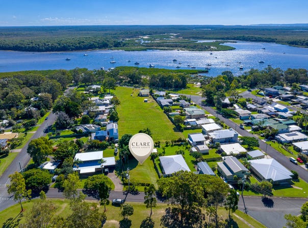 80 Emperor Street, Tin Can Bay, Qld 4580