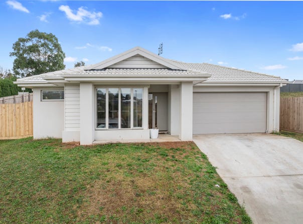 10 Rolfe Close, Leongatha, Vic 3953