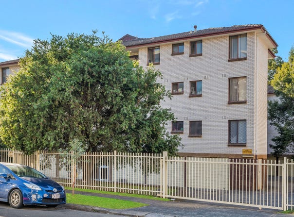 3/8-10 Goulburn Street, Warwick Farm, NSW 2170