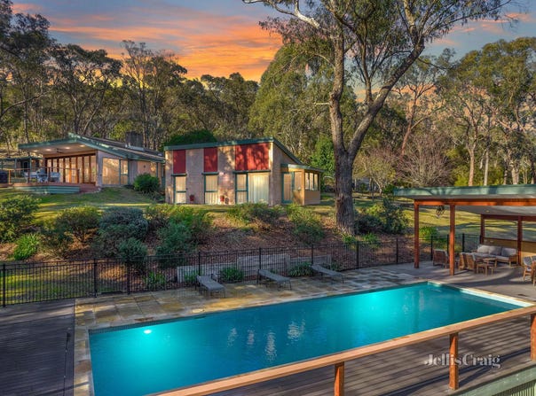 90 Clintons Road, Smiths Gully, Vic 3760