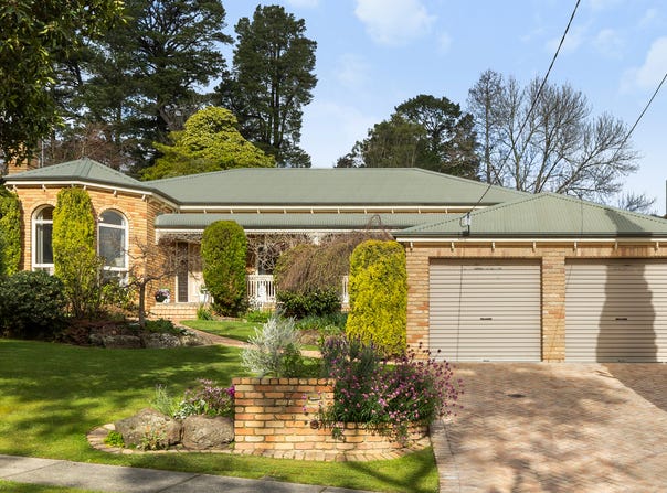 7 Woodland Avenue, Croydon, Vic 3136