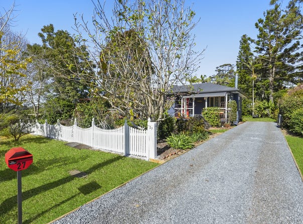 27 Coleman Square, Tamborine Mountain, Qld 4272