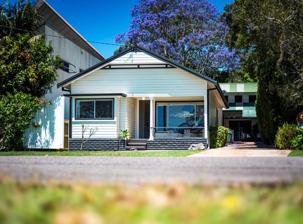 33a Venice Road, Pretty Beach, NSW 2257