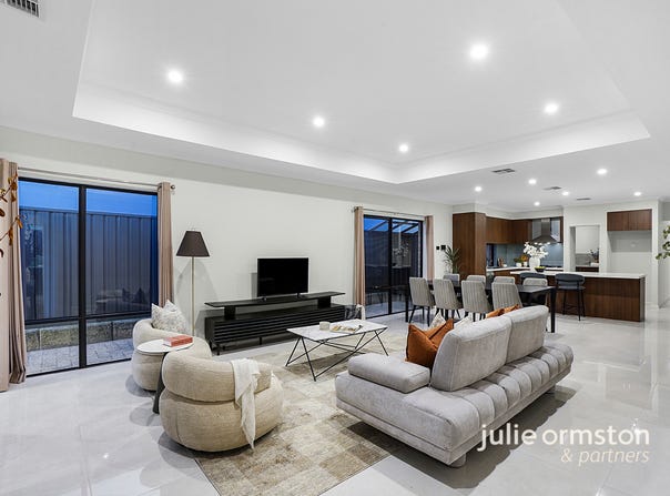 15 Moscato Way, Woodvale, WA 6026