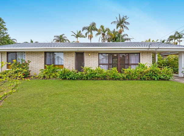 10 Clarinda Avenue, Springwood, Qld 4127