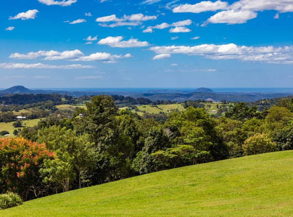 353 Flaxton Drive, Flaxton, Qld 4560