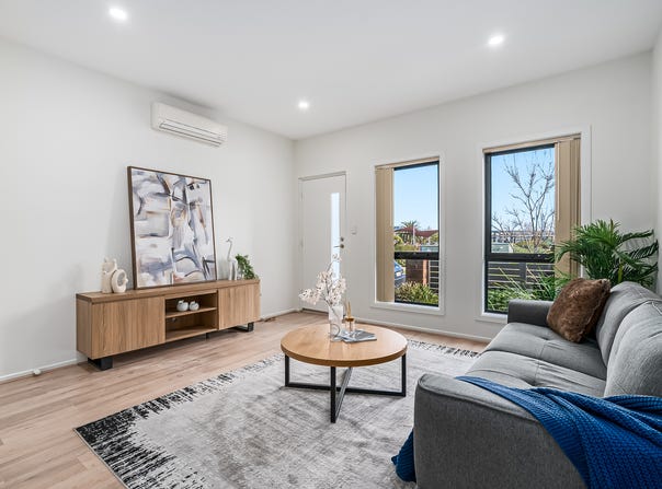 42 Cascades Drive, Mawson Lakes, SA 5095
