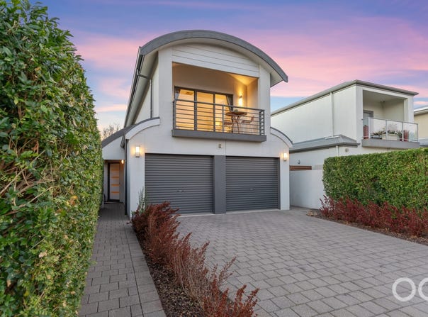 12 Clovelly Avenue, Glenelg North, SA 5045