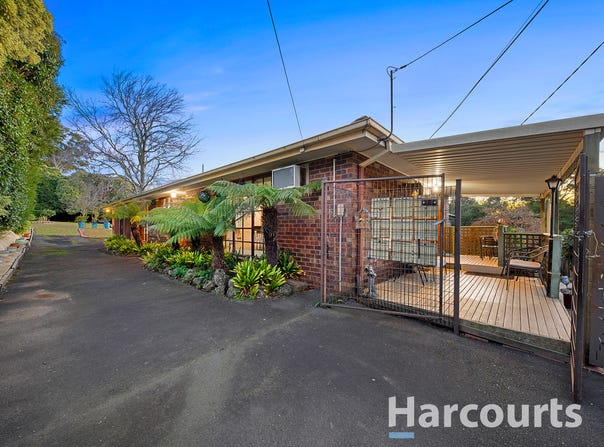 9 Carnarvon Avenue, The Basin, Vic 3154