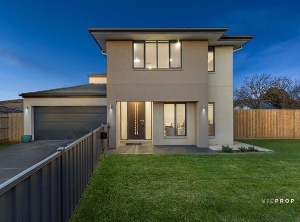 14B Wilson Street, Ferntree Gully, Vic 3156