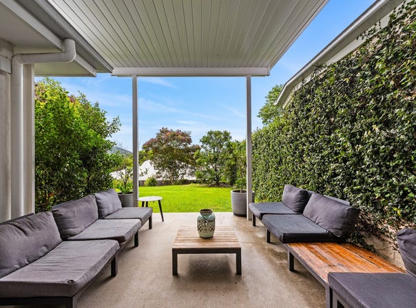 Duplex ~ Unit 1/3 Betsy Way, Nambour, Qld 4560