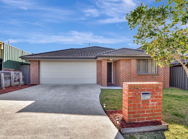 2/33 Churnwood Drive, Fletcher, NSW 2287
