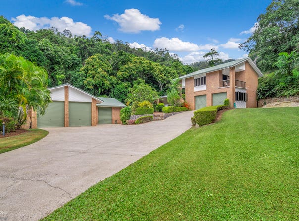 14 Cicero Close, Mooroobool, Qld 4870
