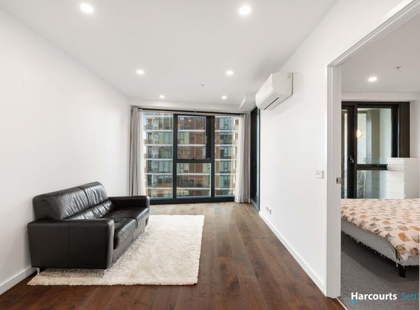 2305/828 Whitehorse Road, Box Hill, Vic 3128