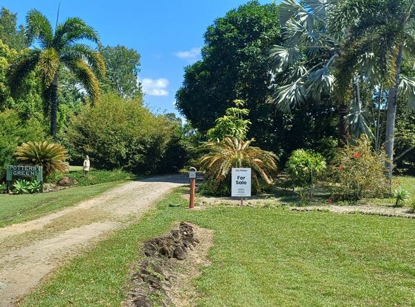 62 Vipiana Drive, Tully Heads, Qld 4854