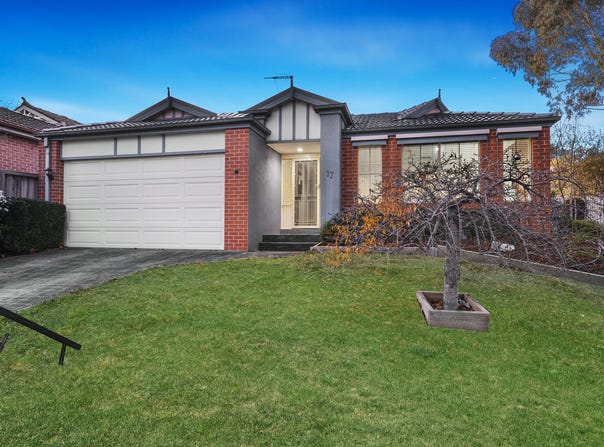 17 Nightingale Crescent, Berwick, Vic 3806