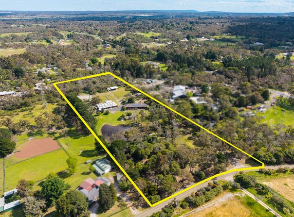 20 Oakhill Road West, Pearcedale, Vic 3912