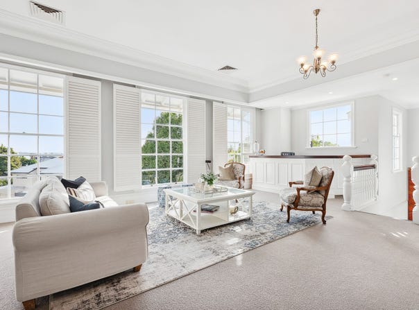 69 Matheson Road, Applecross, WA 6153