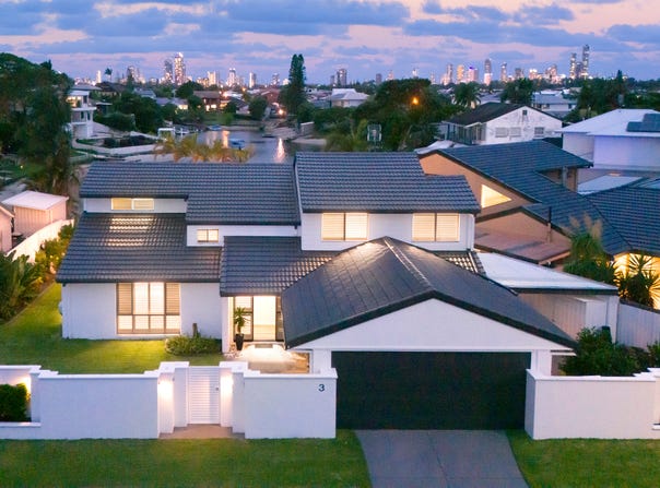 3 Village Low Road, Benowa Waters, Qld 4217