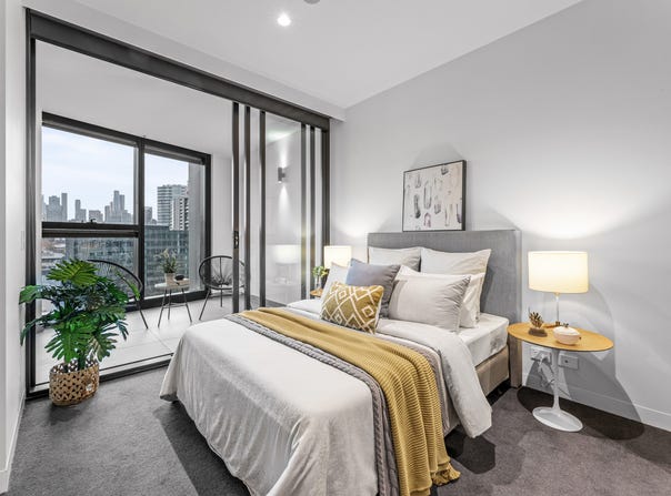 1013/25 Waterfront Way, Docklands, Vic 3008