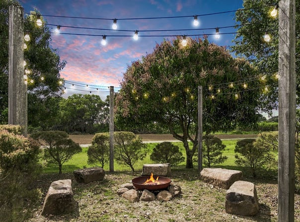 12 Pottsville Road, Mooball, NSW 2483