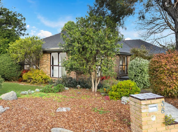 38 Brentwood Drive, Glen Waverley, Vic 3150