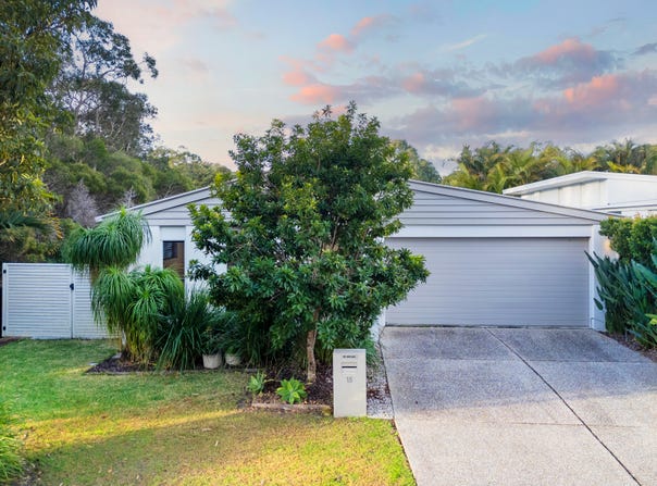 15 Brindabella Avenue, Peregian Springs, Qld 4573