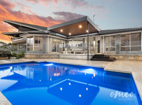 21 Castellon Crescent, Coogee, WA 6166