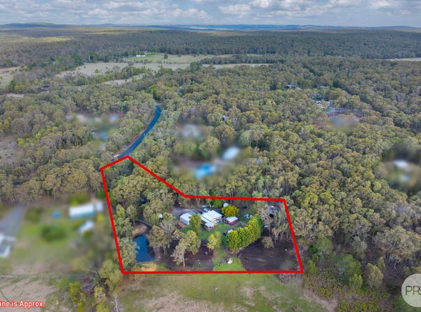 33 Cochrane Drive, Snake Valley, Vic 3351