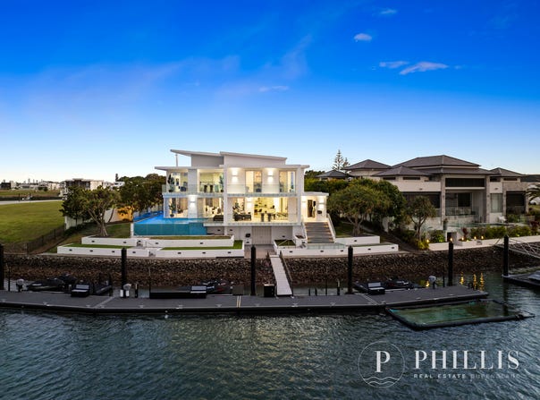 1037 Edgecliff Place, Sanctuary Cove, Qld 4212