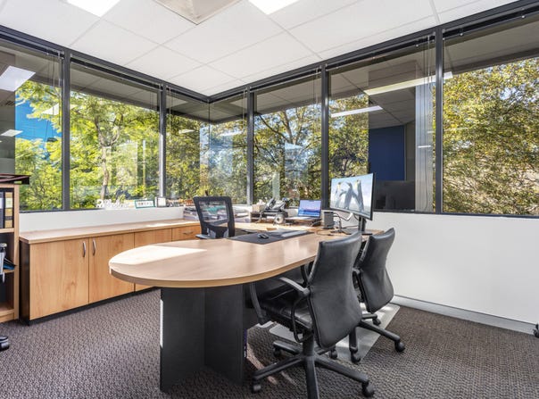 205/12-14 Solent Circuit, Norwest, NSW 2153