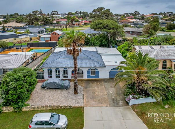 7 Mitchell Place, Two Rocks, WA 6037